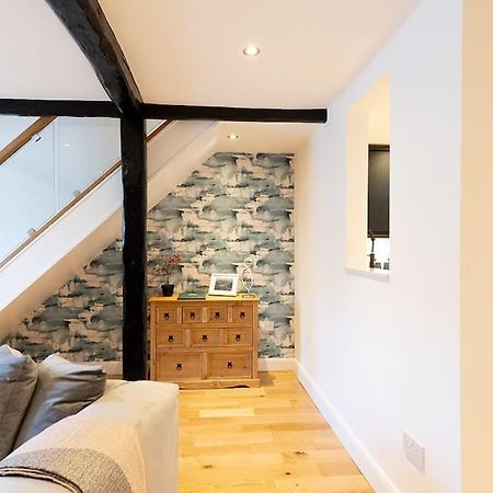 Ford Gate - Modern Luxury Cottage Based In הולמפירת' מראה חיצוני תמונה